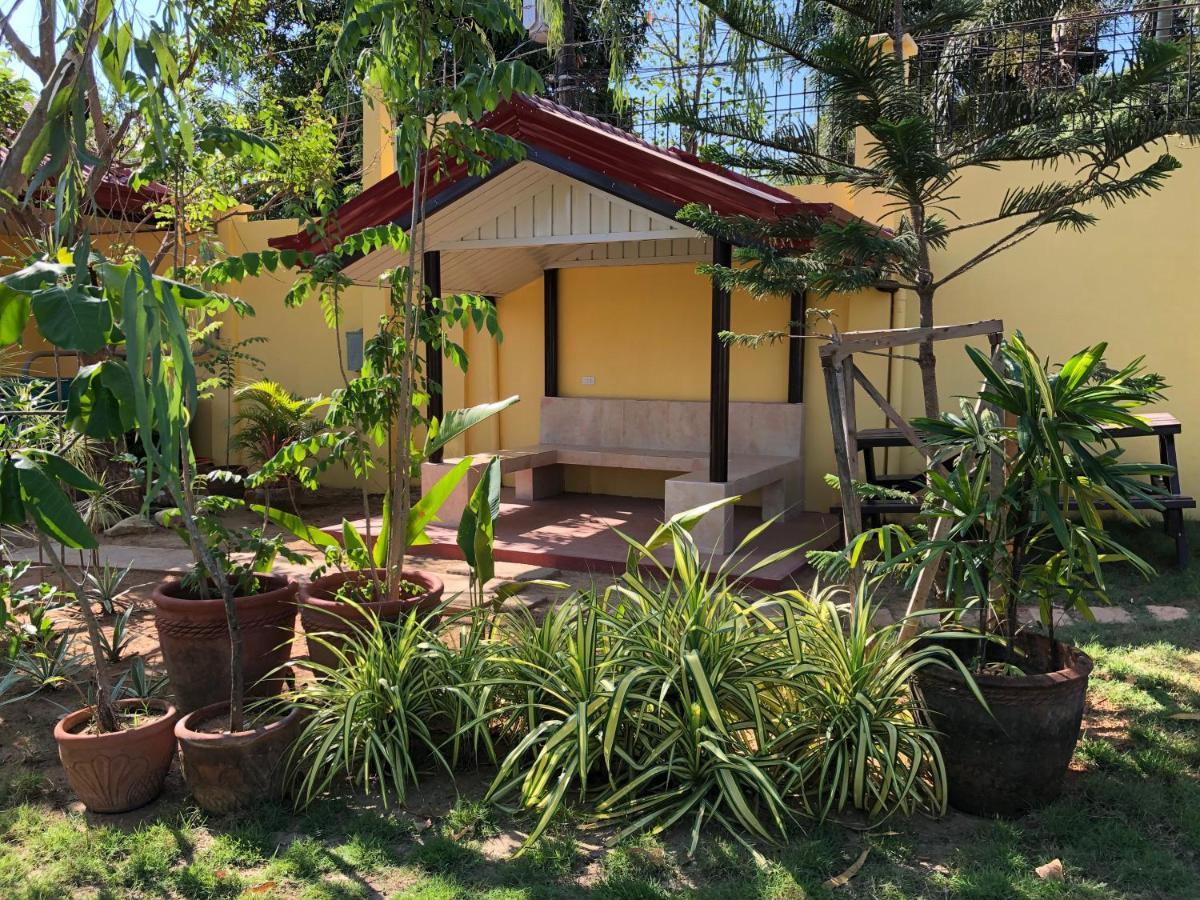 Strutz Art Garden Resort Bangued Exteriér fotografie