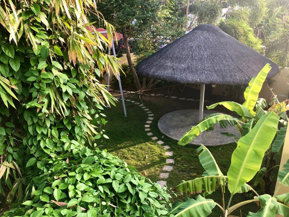 Strutz Art Garden Resort Bangued Exteriér fotografie