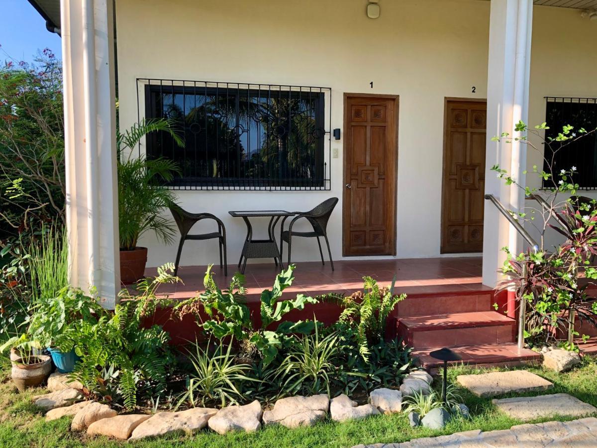 Strutz Art Garden Resort Bangued Exteriér fotografie